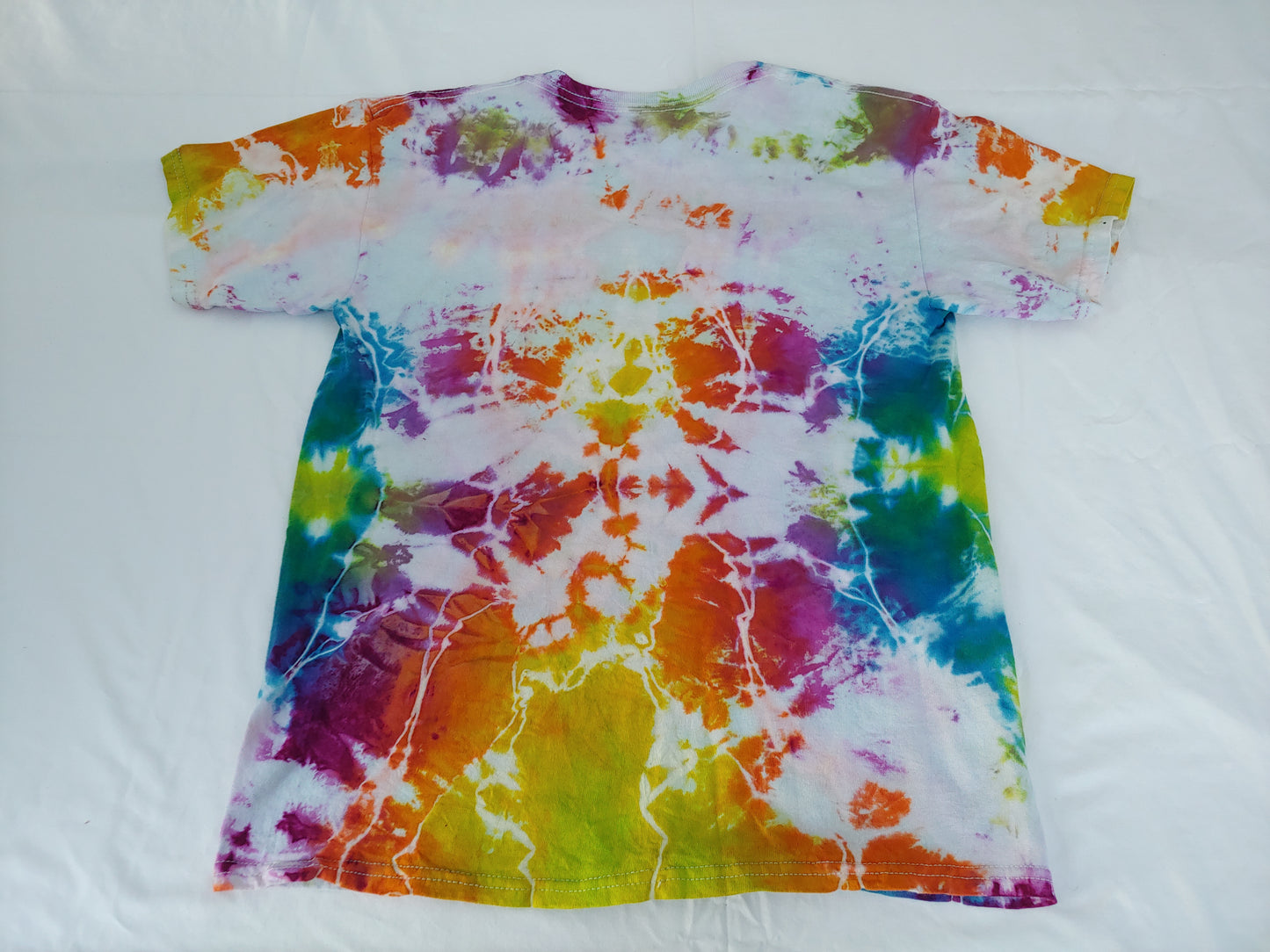 YOUTH LARGE TIE DYE 31