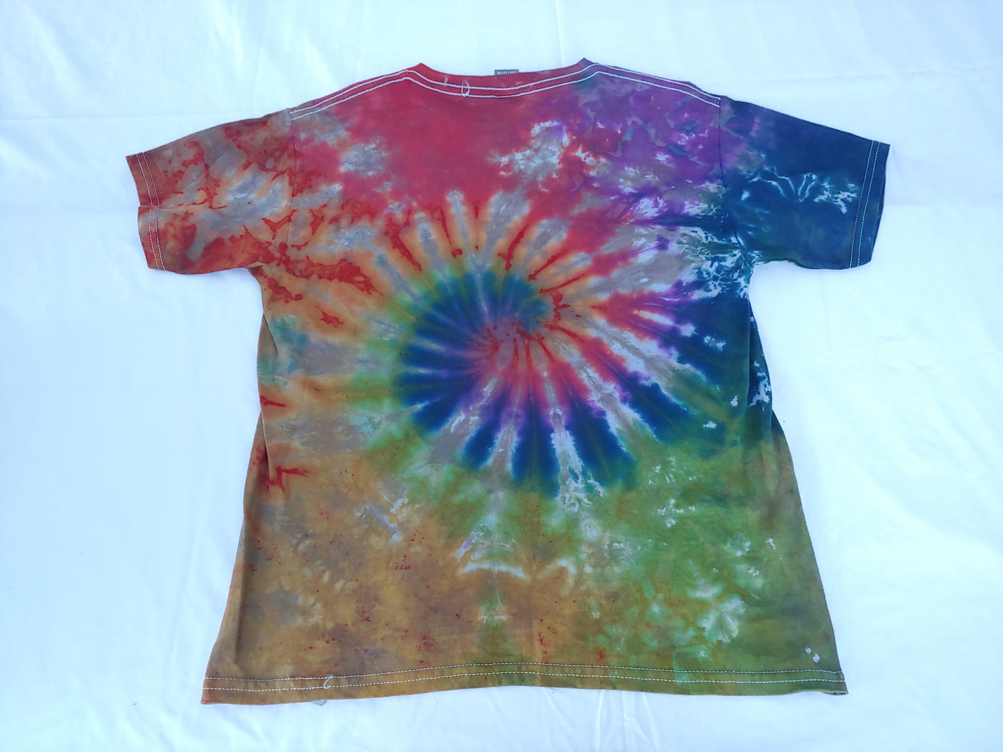 YOUTH LARGE TIE DYE 22